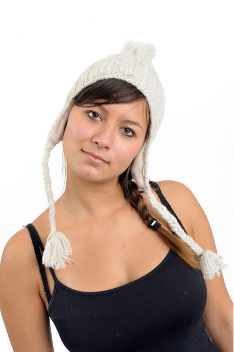 Bonnet pompom nepalais pure laine douce